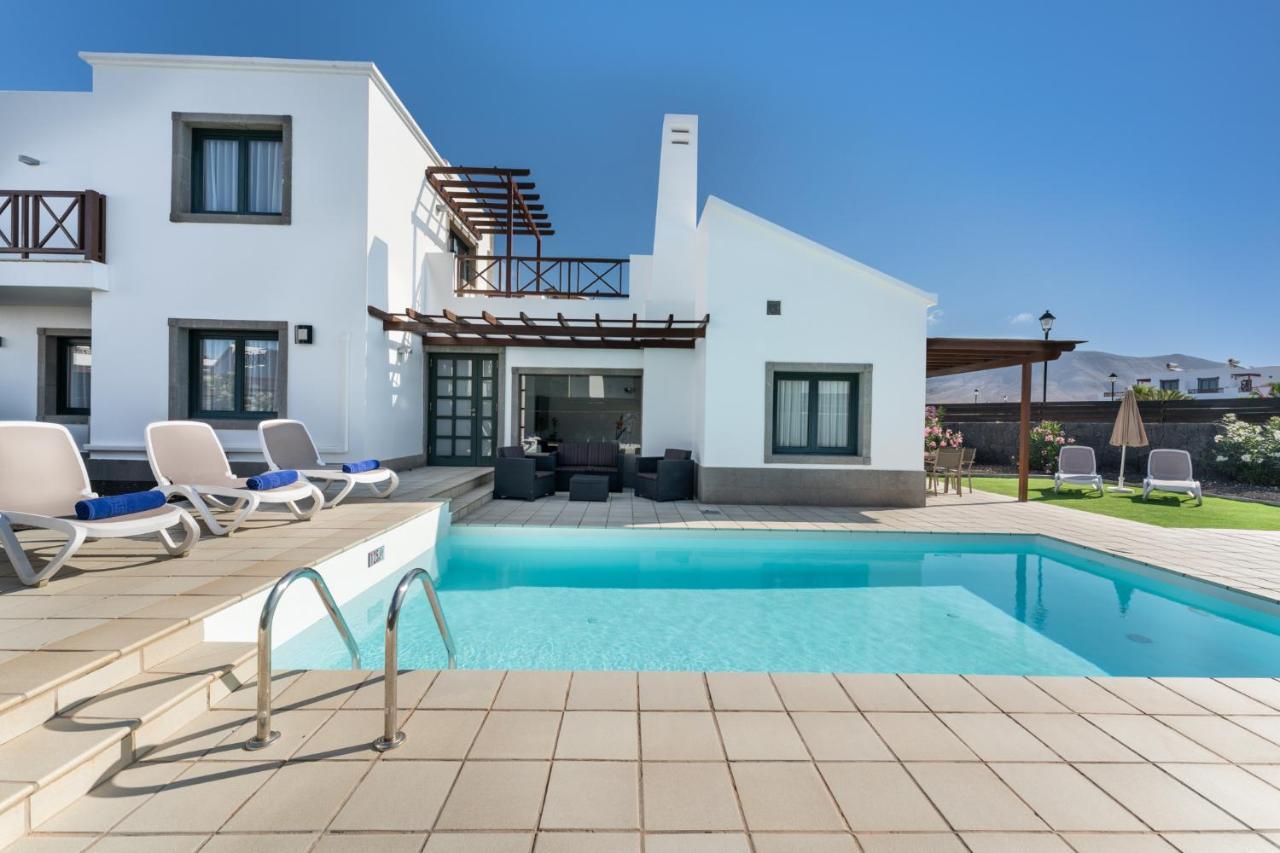 Villas Camelot By Escape Home Playa Blanca  Bagian luar foto